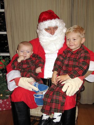 Cole, Tim and Santa (12-03-2005 17:41)