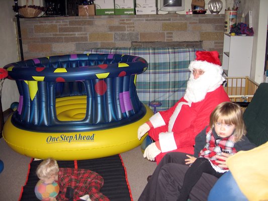 Tim and Santa, and Emma (12-03-2005 17:56)