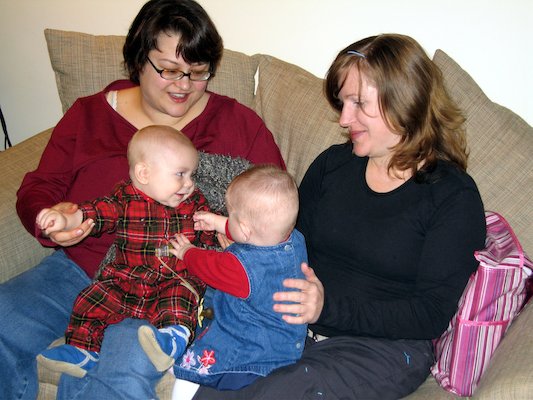 Xine, Cole, Eris and Taylor (12-03-2005 18:02)