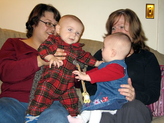 Xine, Cole, Eris and Taylor (12-03-2005 18:02)