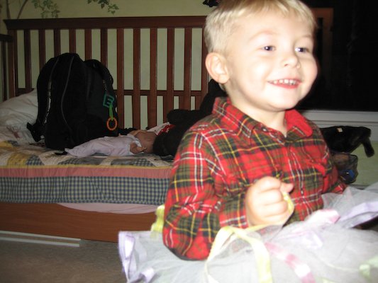 Tim dancing (12-10-2005 18:49)