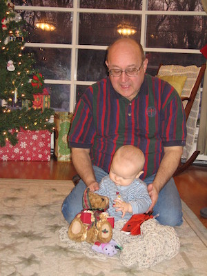 Tony and Cole (12-24-2005 17:33)