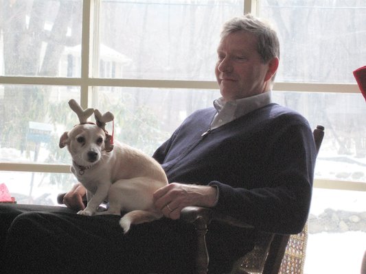 Antler Emily and John (12-25-2005 12:59)