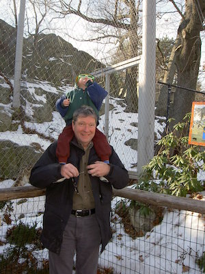 John and Tim at the Zoo (12-23-2005 13:04:08)