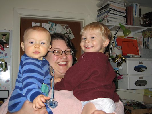 Tim, Cole and Mommy dancing (01-27-2006 19:37)