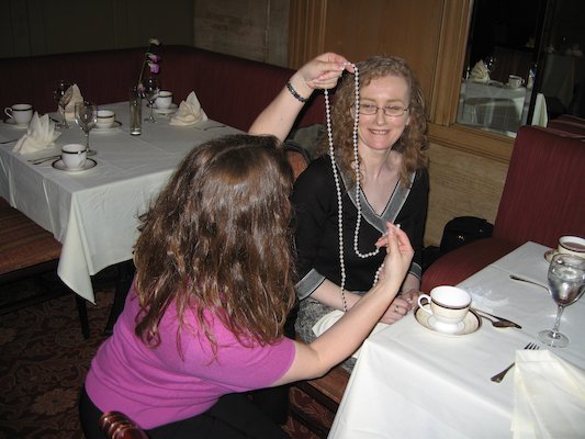 Embarrassing Marie (03-12-2006 16:39)