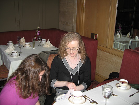 Embarrassing Marie (03-12-2006 16:39)