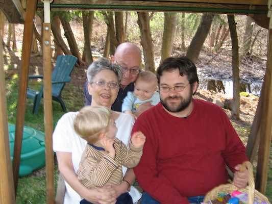 Tim, Karen, Tony, Cole and Juj (04-15-2006 18:20)