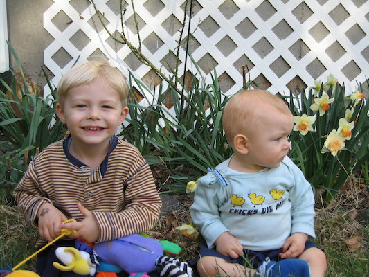 Tim and Cole by the flowers (04-15-2006 18:34)