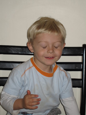 Tim Passport Photo (04-23-2006 08:52)