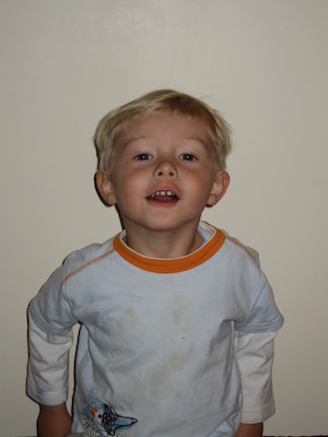 Tim Passport Photo (04-23-2006 08:55)