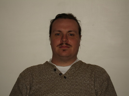 Ben Passport Pic (05-03-2006 21:01)