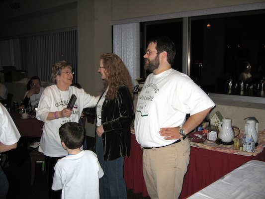 Maureen, Marie and Juj (04-28-2006 22:00)