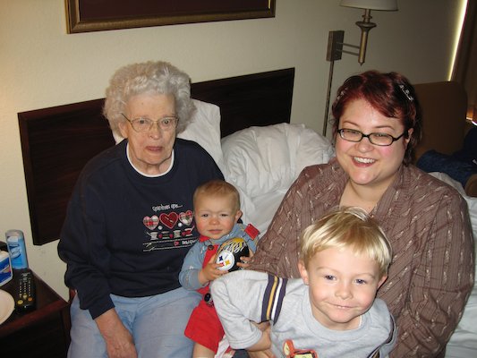 Great-grandma, Cole, Tim and Xine (04-29-2006 12:40)