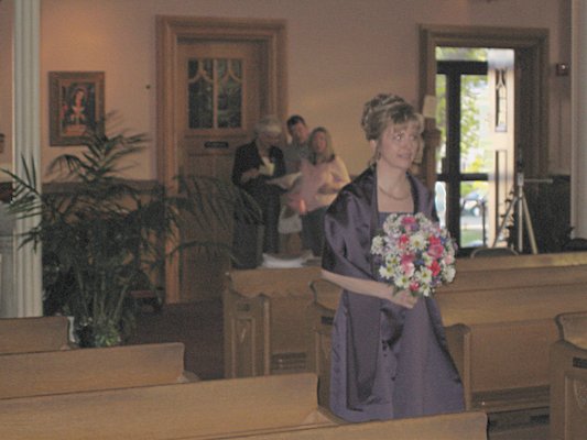 Bridesmaid processing (04-29-2006 19:13)