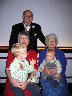 Tim, Karen, Tony, Great-grandma and Cole (04-29-2006 21:07)