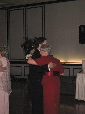 Juj and Karen dancing (04-29-2006 22:20)