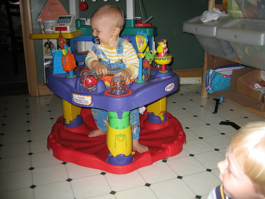 Tim under Cole in the bouncy-thing (05-29-2006 20:38)