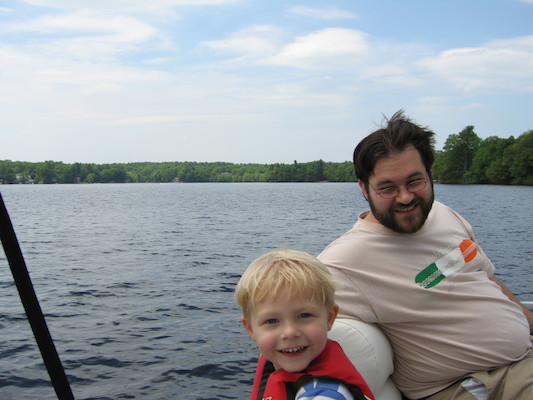 Tim and Juj on the boat (05-29-2006 20:38)