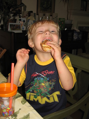 Tim Eating (06-16-2006)