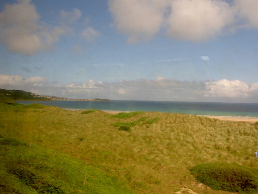 View of St. Ives from the train (07-07-2006 05:09)