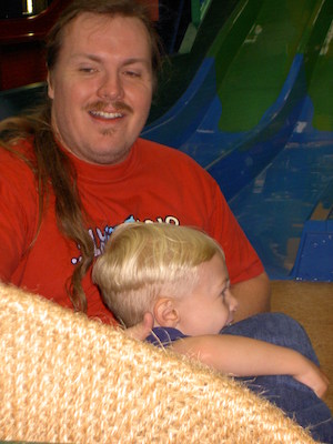 Ben and Tim sliding (07-09-2006 08:22)