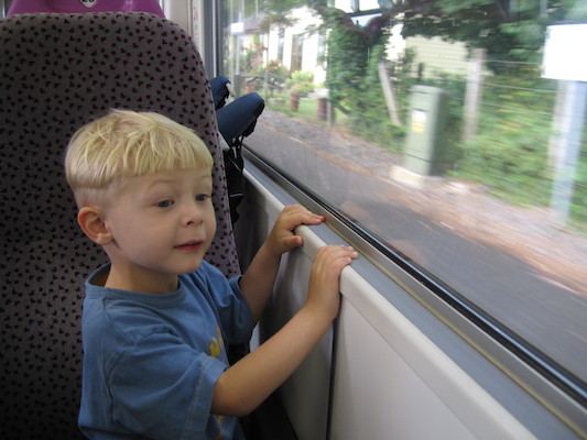 Tim riding the train to St. ives (07-07-2006 11:19:02 BST)