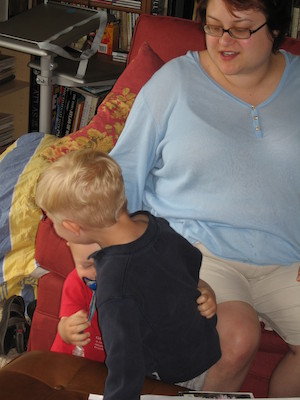 Cole and Tim hugging (07-07-2006 20:31:48 BST)