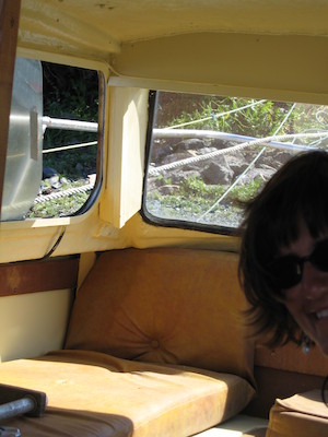 Inside the boat (07-18-2006 11:44:40 BST)