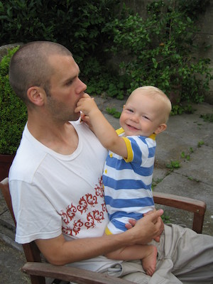 Johnny and Cole (07-21-2006 08:20:45 BST)