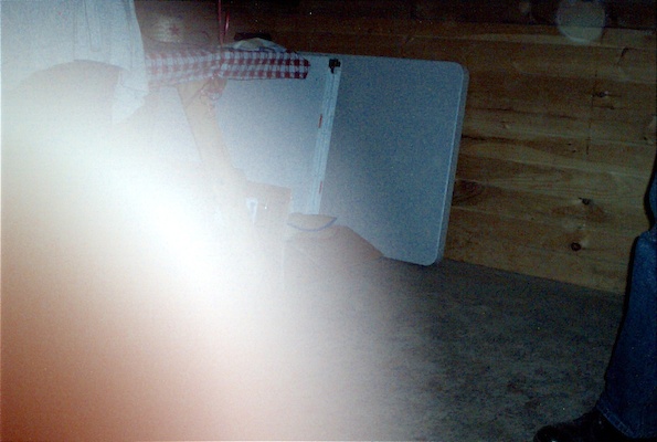 Linnea's finger (10-08-2006)