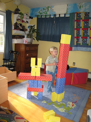 Tim between the robots (both called John Hall) (11-17-2006 12:53)