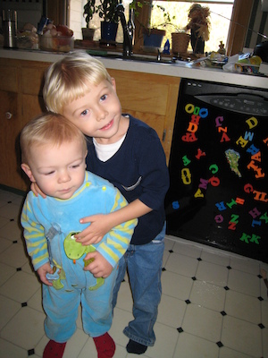 Tim and Cole cuddling (12-02-2006 14:18)