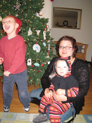 Tomten Tim, Cole and Mommy (12-16-2006 15:03)