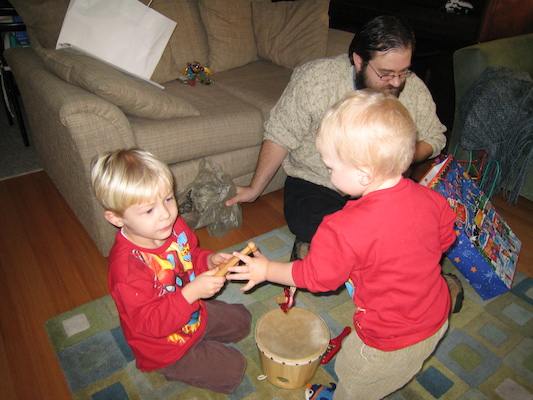 Tim, Juj and Cole (12-31-2006 15:22)