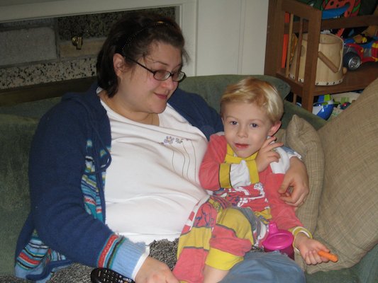 Mommy and Tim cuddling (01-23-2007 19:18)