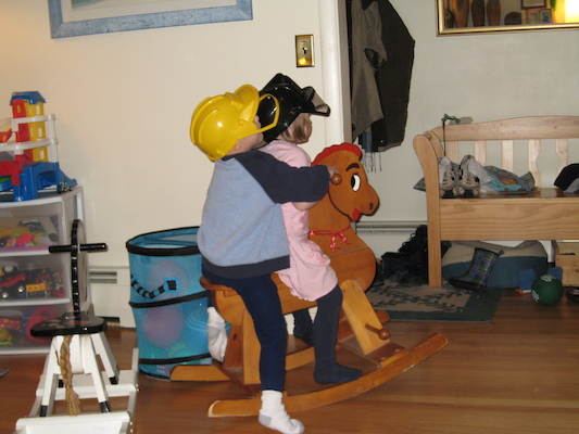 Tim and Emma horseriding together (02-04-2007 17:16)