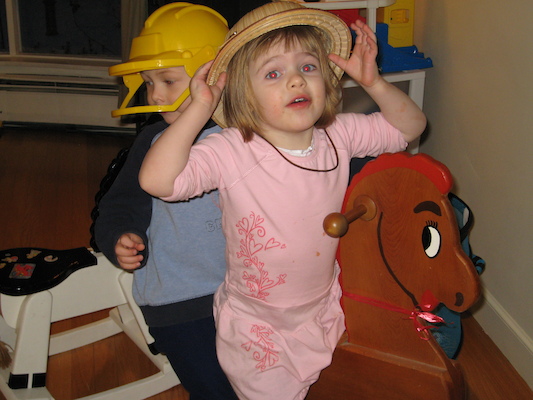 Tim and Emma horseriding (02-04-2007 17:20)