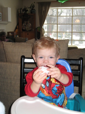 Cole cleaning up (03-02-2007 12:07)