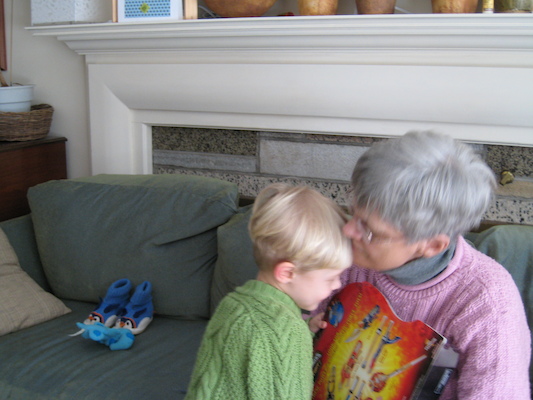 Tim "kissing" Nia (03-02-2007 12:11)