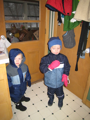 Tim and Cole are ready for the snow (03-16-2007 18:07)