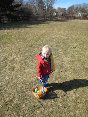 Cole getting Easter eggs (03-31-2007 10:05)
