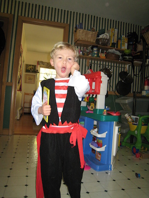 For he is a pirate Tim (05-09-2007 12:12)