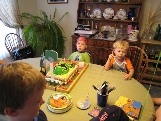 Perrin's birthday (05-27-2007 13:58)