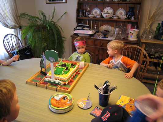 Perrin's birthday (05-27-2007 13:59)