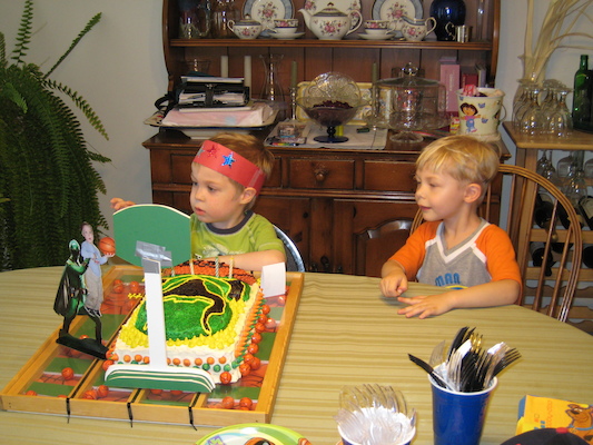 Perrin's birthday (05-27-2007 13:59)