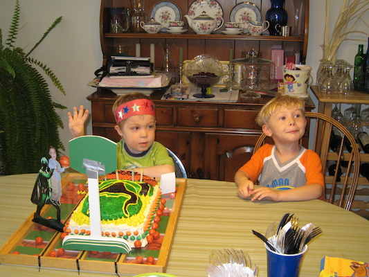 Perrin's birthday (05-27-2007 13:59)