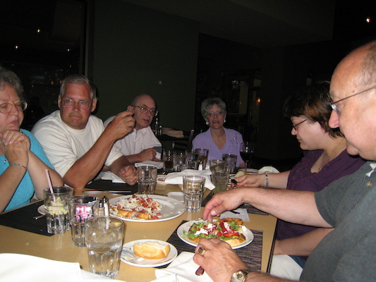 Mary Anne, Ron, Bill, Karen, Xine, Tony (06-13-2007 18:48)