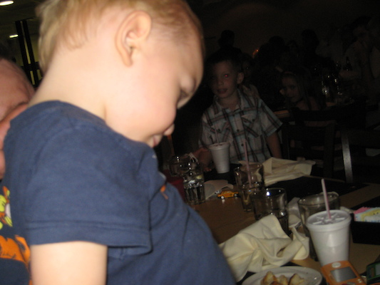 Cole admiring his cake (06-13-2007 19:59)