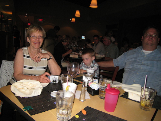 Bonnie, Tate and Matt (06-13-2007 20:06)